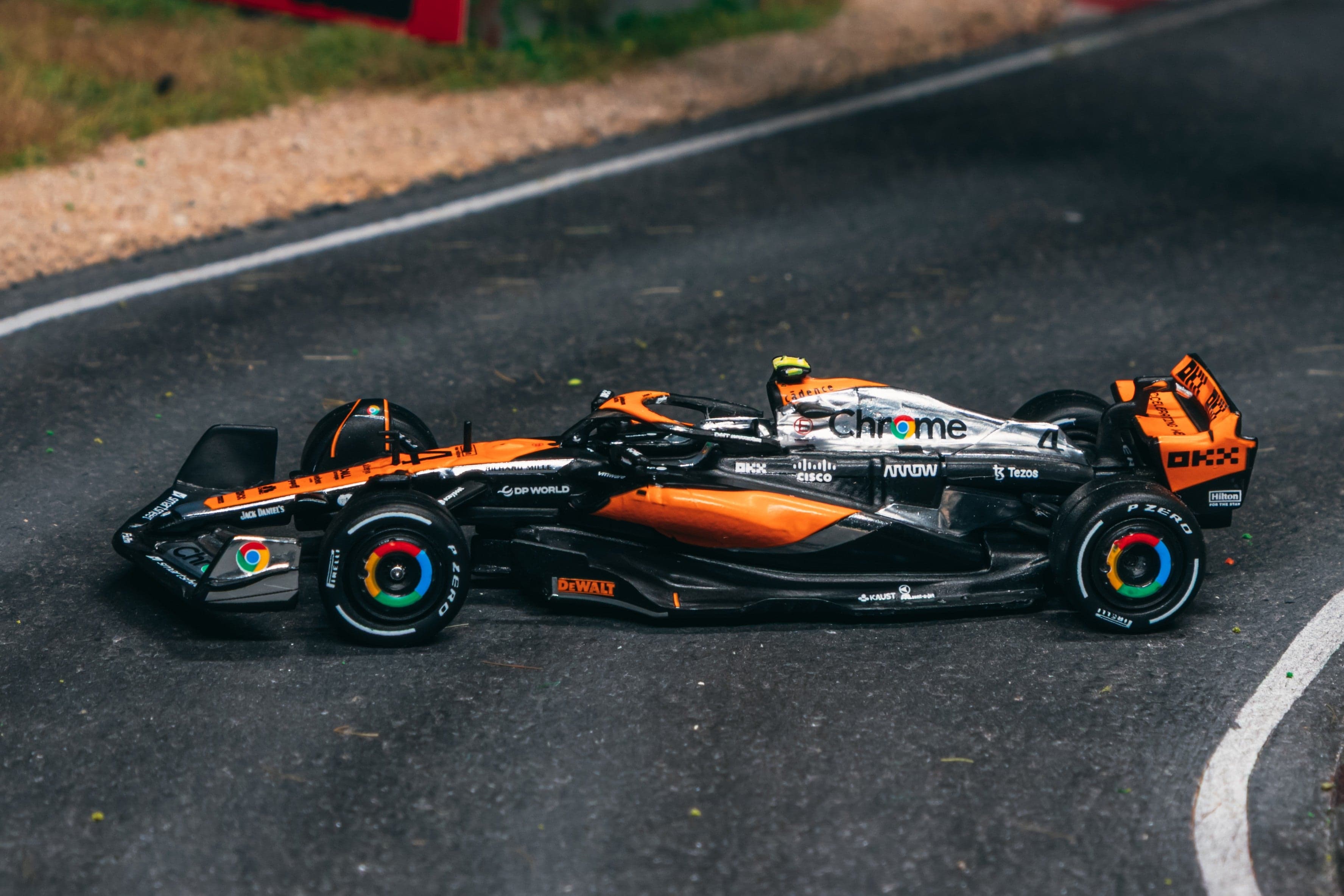 1/64 McLaren MCL60 British Grand Prix 2023 Lando Norris - Tarmac Works X iXO Models GLOBAL64