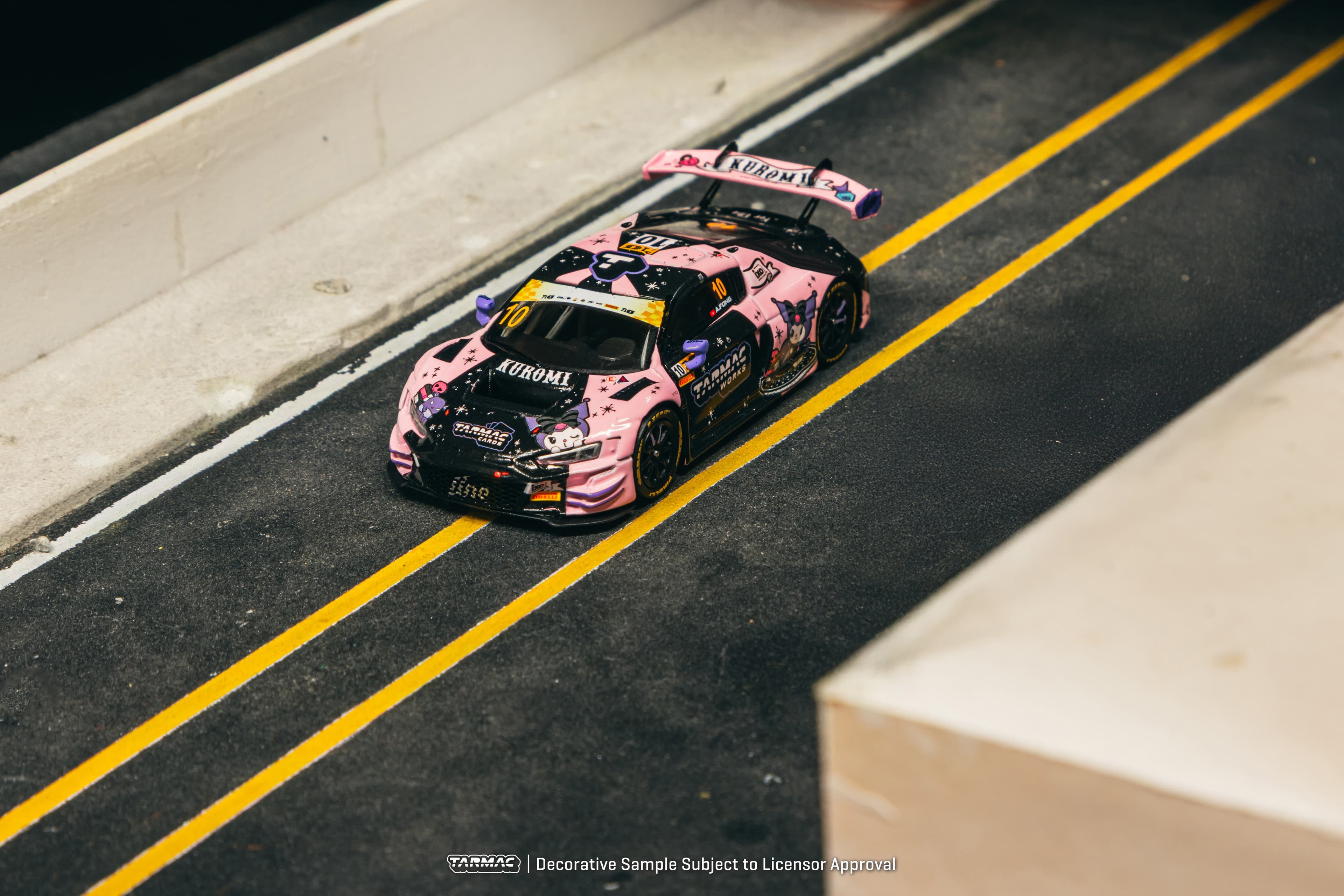 1/64 Audi R8 LMS GT3 evo II Macau GT Cup - FIA GT World Cup 2024 #10 with Tarmac Cards Combo Set - Tarmac Works HOBBY64