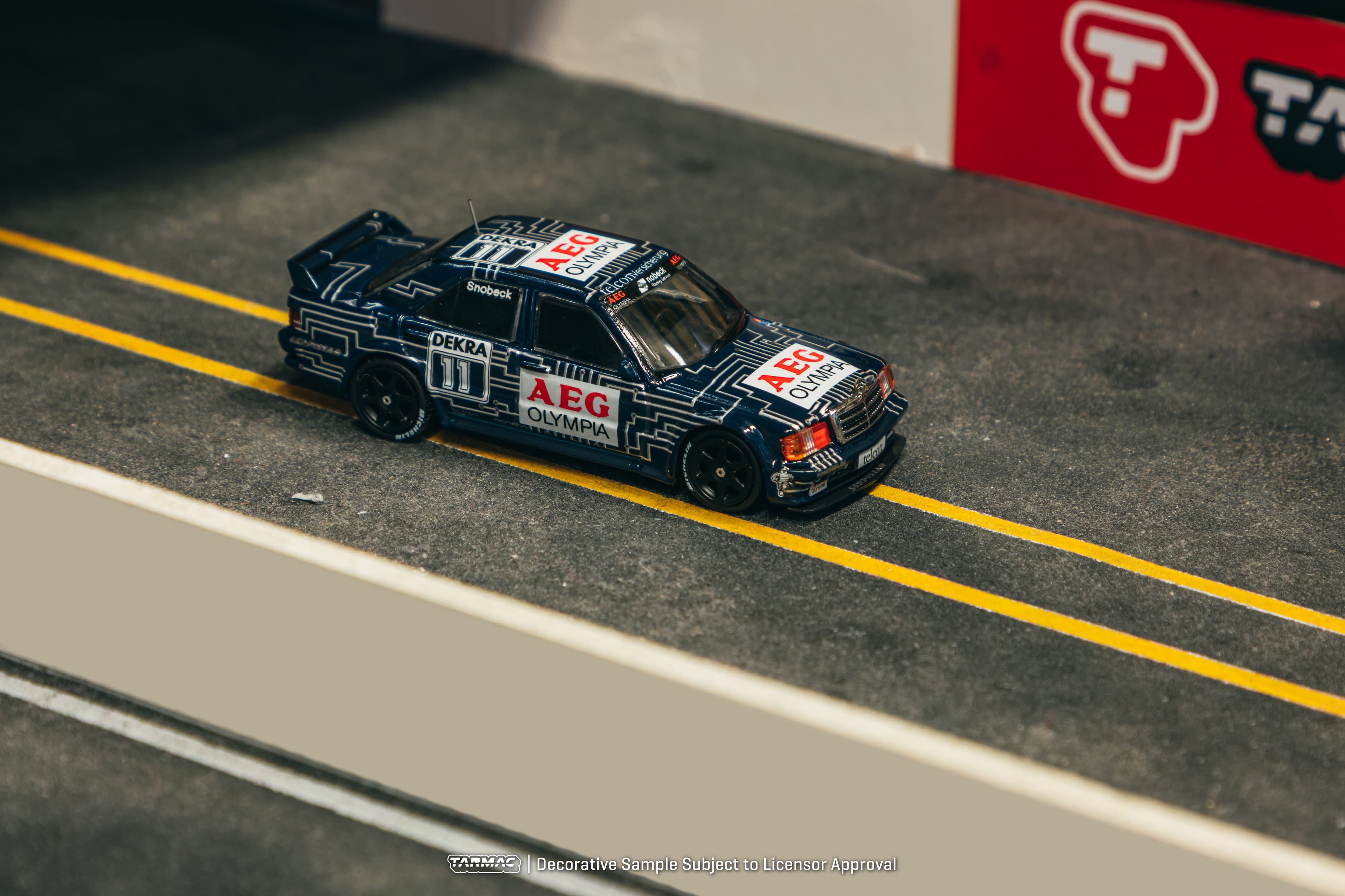 1/64 Mercedes-Benz 190 E 2.5-16 EVO 1 DTM 1989 Dany Snobeck - Tarmac Works GLOBAL64