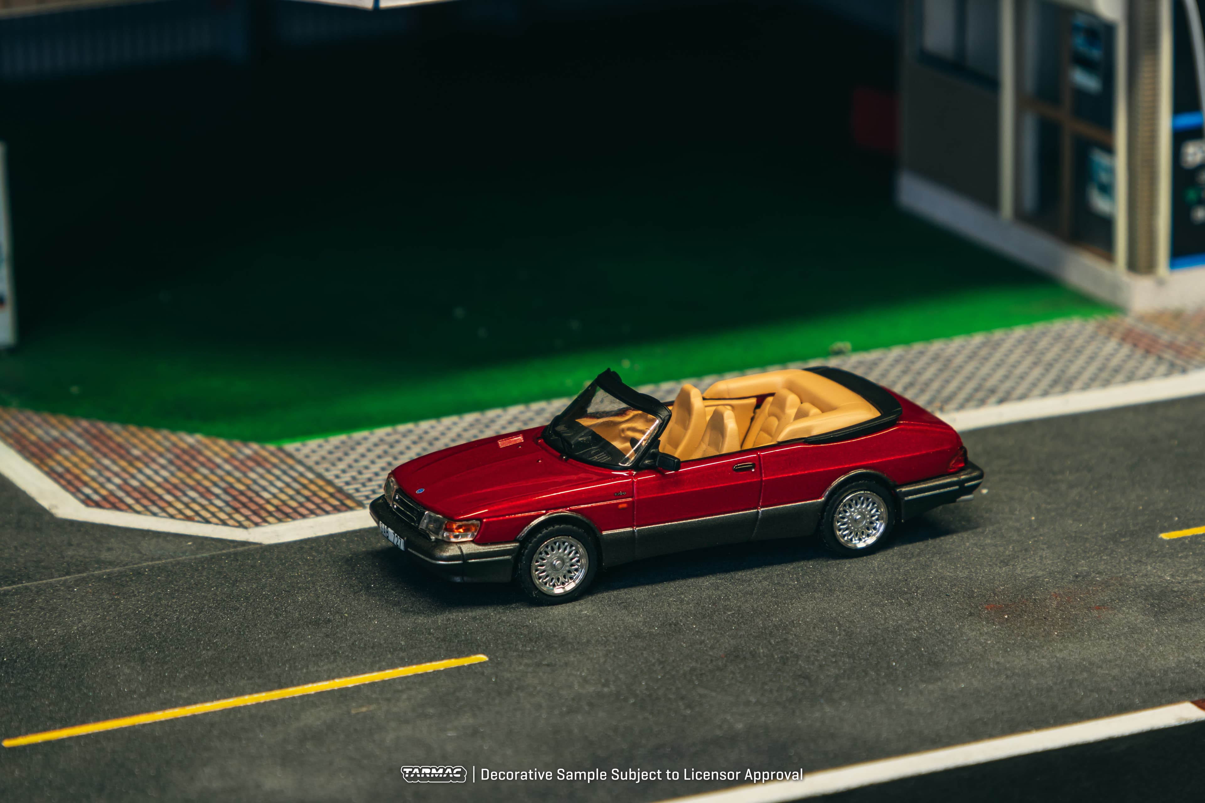 1/64 Saab 900 Turbo Convertible Red - Tarmac Works GLOBAL64