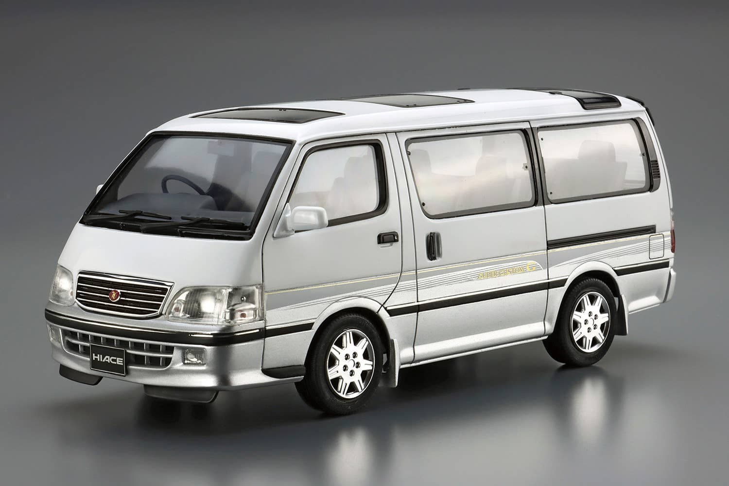 1/24 TOYOTA KZH100G HIACE SUPER CUSTOM G '99