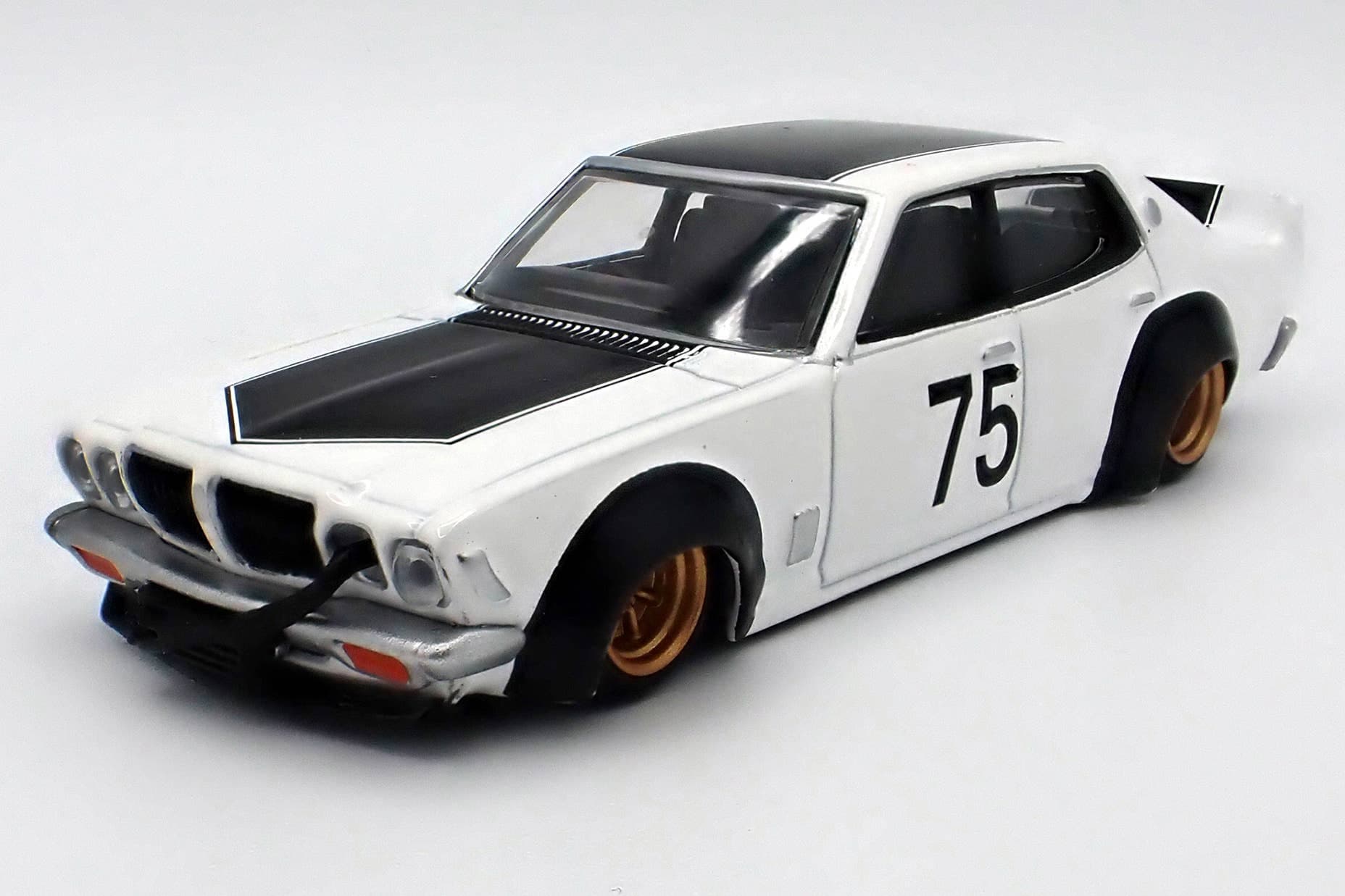 1/64 Grand Champion 16 Sameburu 4Dr SP(4) BoostGear Custom Color (Without Base And Box)