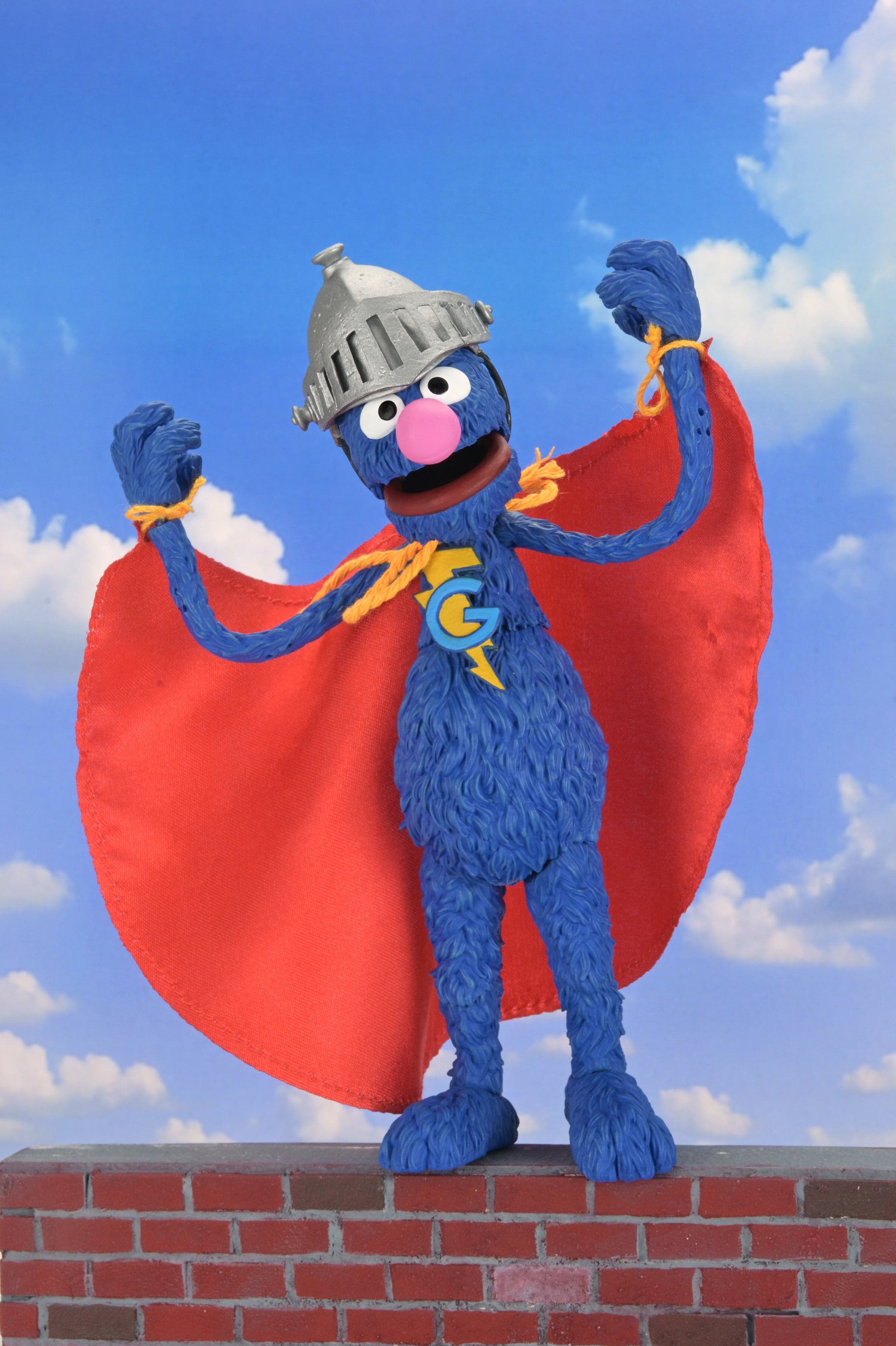 Sesame Street - Ultimate Super Grover 7" Scale Action Figure