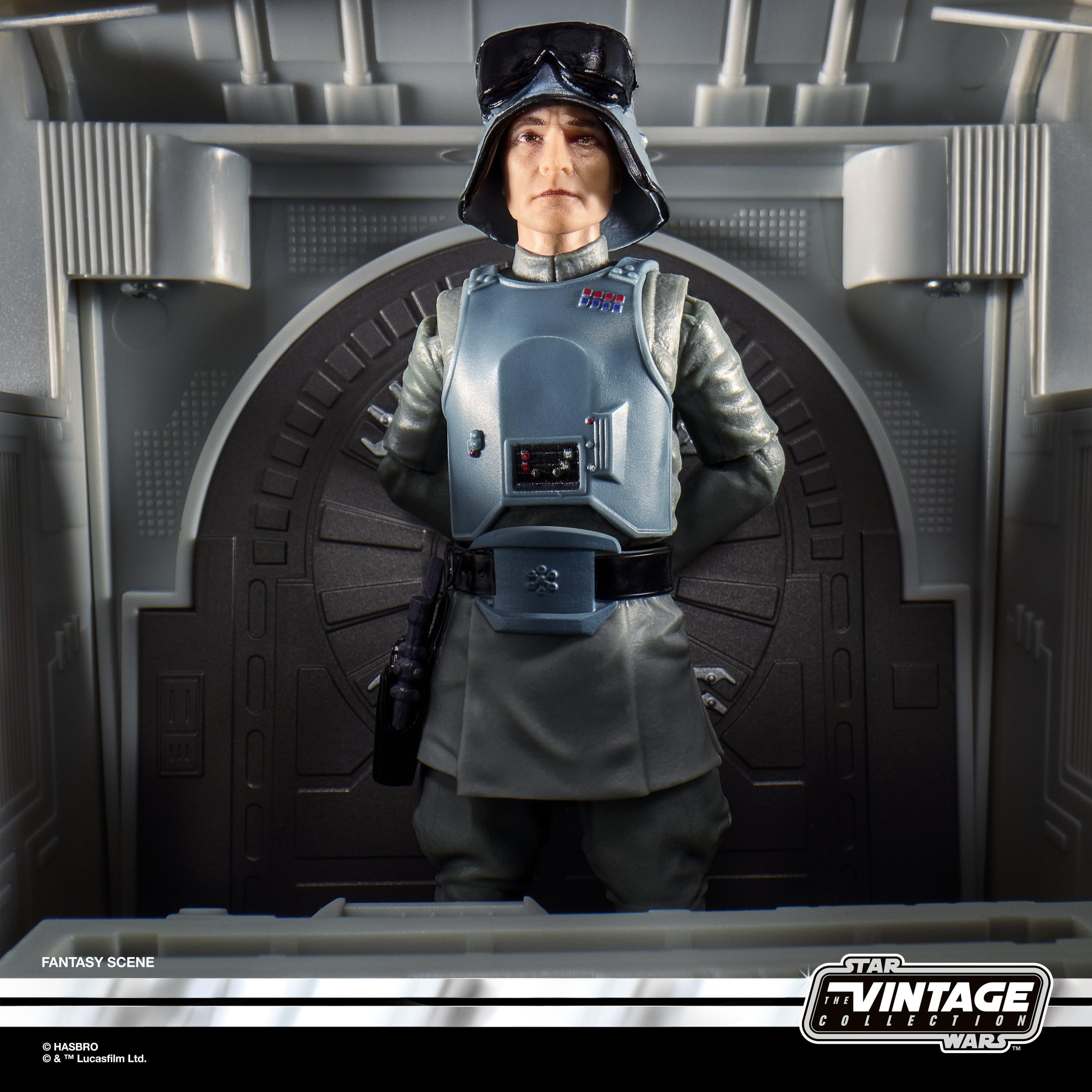 Star Wars The Vintage Collection General Veers (AT-AT Commander)