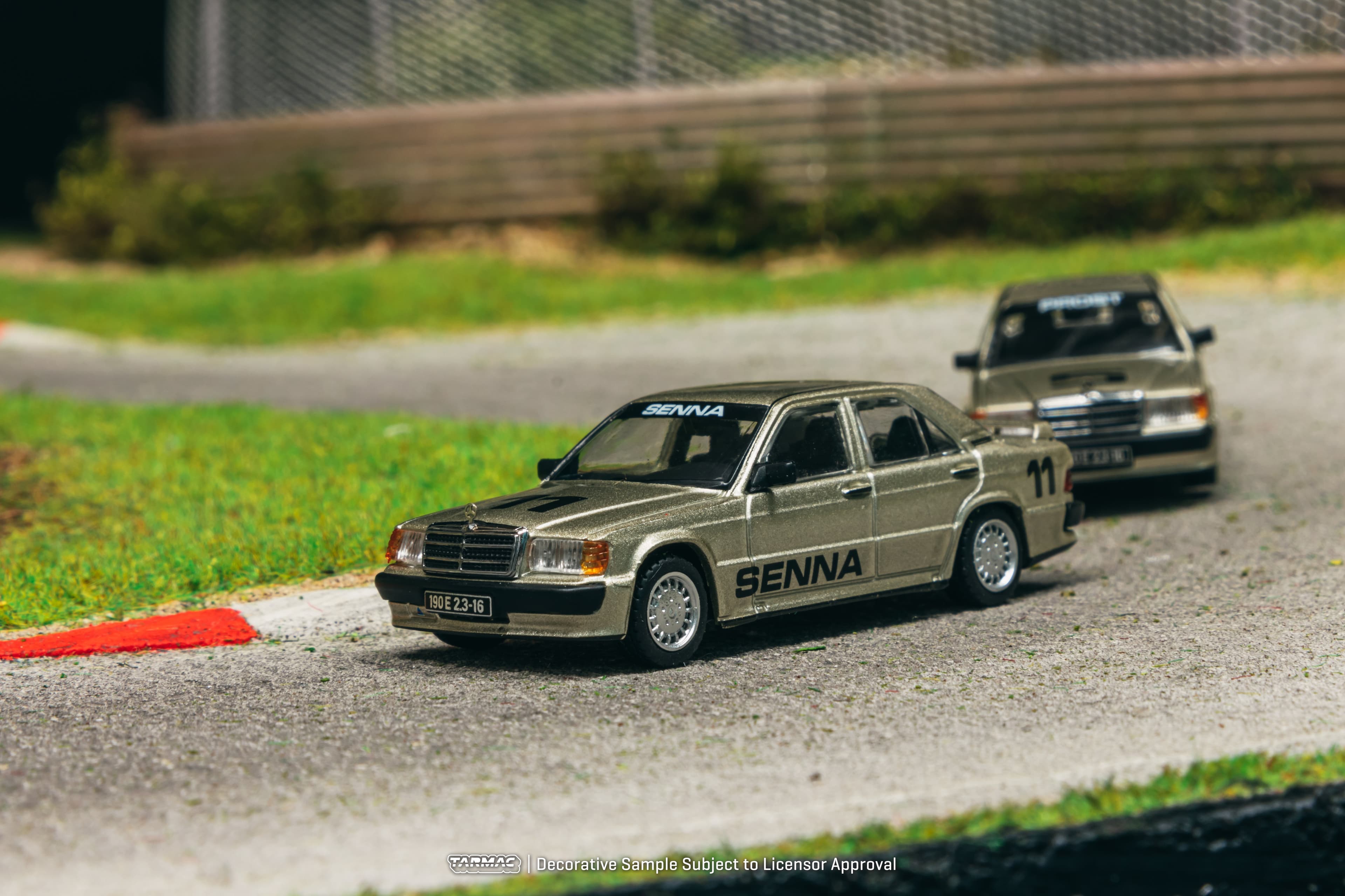1/64 Mercedes-Benz 190 E 2.3-16 Race of Champion 1984 #11 - Tarmac Works GLOBAL64