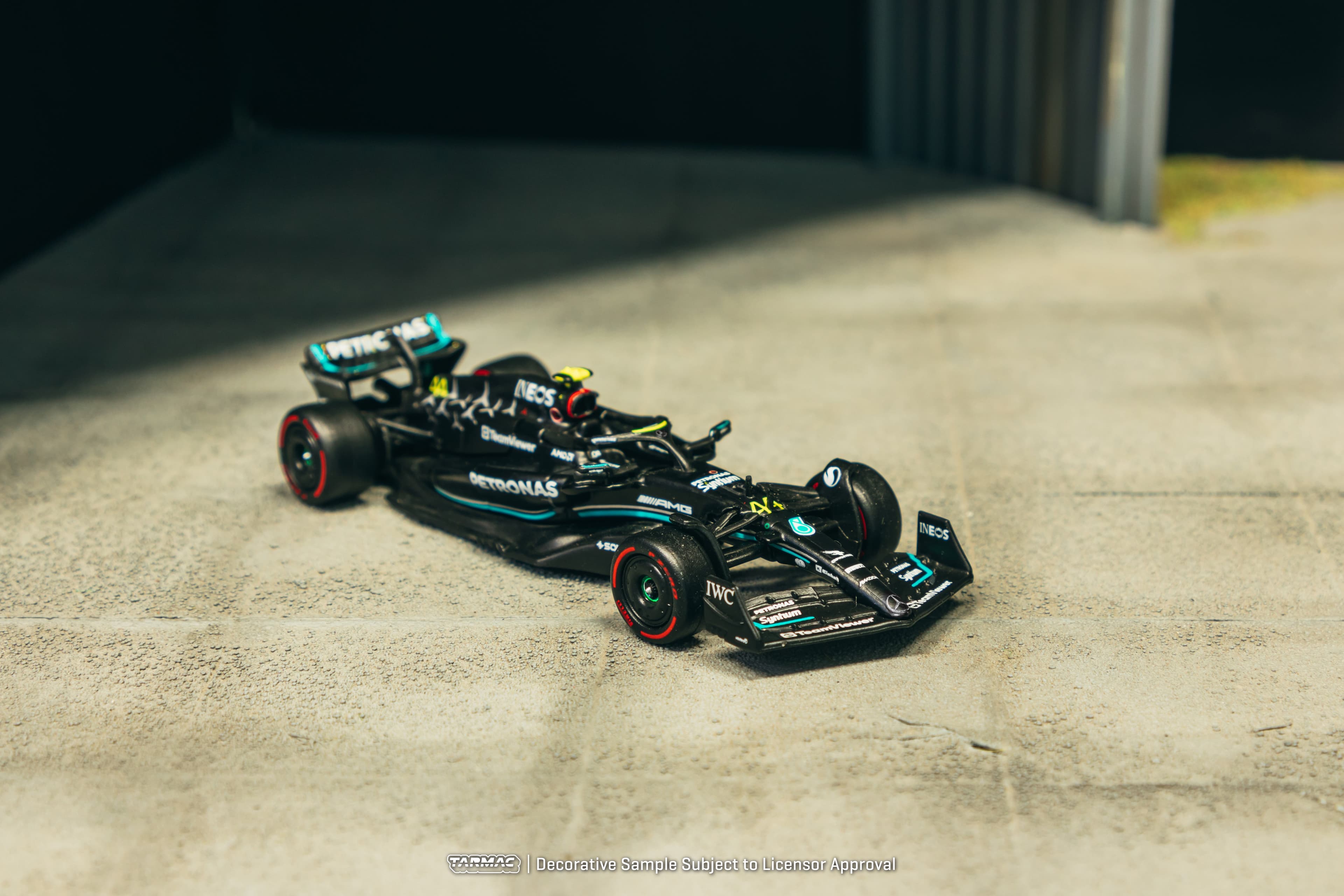 1/64 Mercedes-AMG F1 W14 E Performance Hungarian Grand Prix 2023 Pole Position Lewis Hamilton - Tarmac Works X iXO Models GLOBAL64