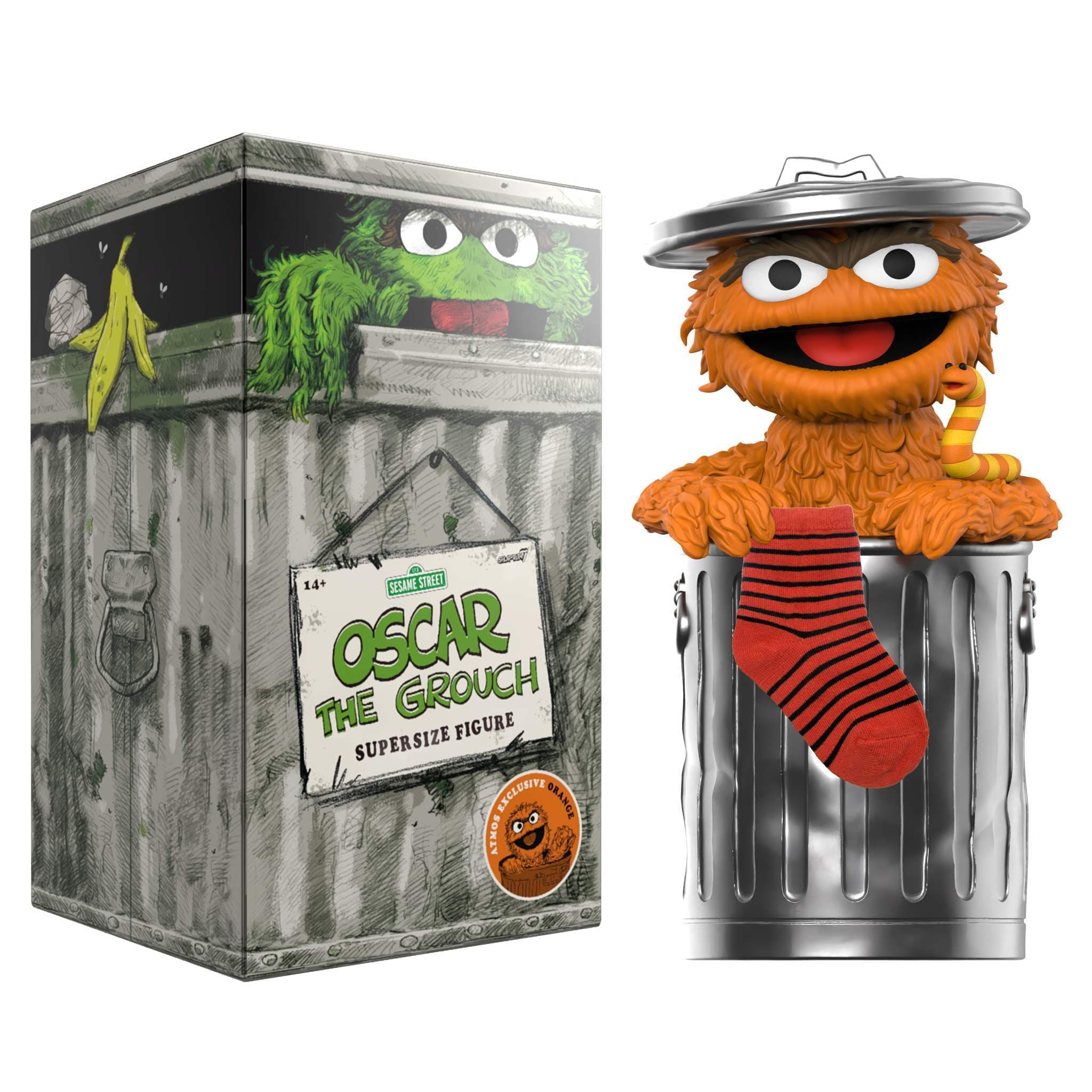 Gambar produk Sesame Street SuperSize Vinyl Oscar The Grouch - Oscar The Grouch (Orange)